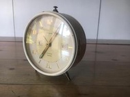 【米倉】二手老件道具古董收藏  古早復古懷舊/早期西德製 三盤奶油白發條鬧鐘 機械鬧鐘古董家電