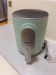 Panasonic Airfryer 樂聲氣炸鍋  HC-100