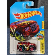 Hot Wheels Chrysler 300C Blings Red HW ART CARS 4/10 New IN Packed.
