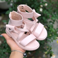 Warrior sandals for girls