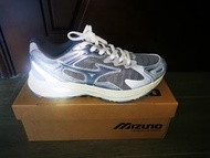MIZUNO RACER S