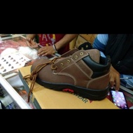 sepatu safety aetos mercury