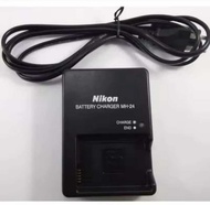 Charger NIKON D3100 D3200 D3300 D3400 D5100 For Baterai MH-24