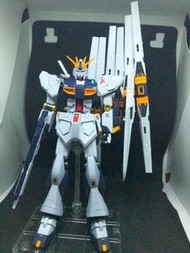 EG 1/144 Nu gundam 連副廠浮游砲 已上色