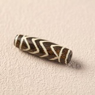 邦提克木化石天珠