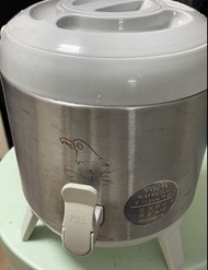 EAGLE 鷹牌保溫水壺6L warm kettle