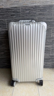 Rimowa 銀色 topas 近新品33吋