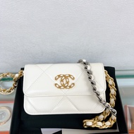 Chanel 19 mini woc / wallet on chain 白色羊皮 迷你鏈條包