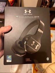 JBL UA Sport Wireless Train 聯名款耳罩式藍牙運動耳機