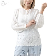 Pena house เสื้อเบลาส์ คอกลม แต่งฉลุลาย PWSL082401