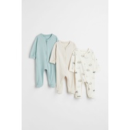 ECLAIR - H&M Unisex Baby Kids Pajamas Sleepwear Size. 3 - 4 Years