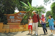 สถานที่ท่องเที่ยว/กิจกรรม Malacca Zoo, Malaysia Heritage Studio & Crocodile Farm with Lunch - Kuala