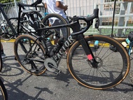 Factor ostro VAM Road Bike