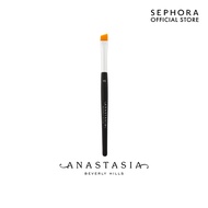 Anastasia Beverly Hills Brush #15