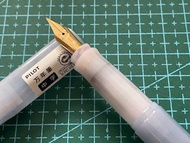 Pilot Kakuno Fountain Pen M-nib with Pilot Converter 伯樂微笑墨水筆鋼筆連原裝上墨器