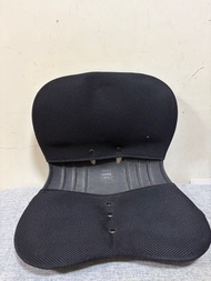 Curble WIDE 護脊坐墊