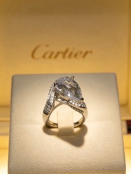 Cartier 梨形閃石鑽戒 附原裝紅盒