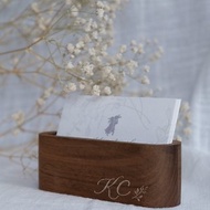 【客製化禮物】cottontail 英文書法 手工雕刻 胡桃木名片架卡片