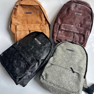 Fear Of God ESSENTIALS 皮質雙肩背包