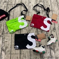 Supreme × TNF 防潑水斜跨包 潮流胸包