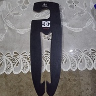 GANTUNGAN Original DC II Sandal Hanger