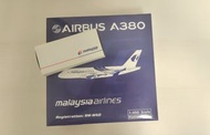 Malaysia Airlines MH A380 9M-MND 1/400 Airbus plane model 及 中古 馬航 鎖匙扣 馬來西亞航空 空中巴士飛機模型 1:400 Phoenix 