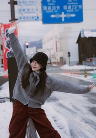 THIP SWEATER สเวตเตอร์ไหมพรมมาพร้อมผ้าพันคอ งานทอไหมพรมดีมาก