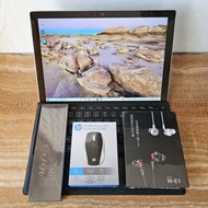 微軟Microsoft surface pro7手提電腦平板電腦商務電腦超輕薄筆記本+平板兩用二合一電腦：Intel Core i5處理器+8GB內存+256G內置SSD硬盤+12.3 inch IP