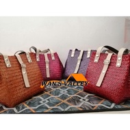 BEG MENGKUANG MINIMALIST MODEN