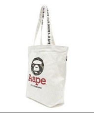 日本雜誌附帶AAPE