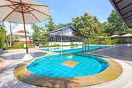 วิลลา 21 ห้องนอน 21 ห้องน้ำส่วนตัว ขนาด 6400 ตร.ม. – สุเทพ (Spring Brook Resort 35BR Sleeps 70 w/Poo