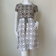 Atsuro Tayama 限量版，彈力迷你連衣裙，無襯裡，尺碼 36，胸圍 30-32。