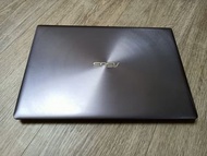 Asus ux303 i7 8g ram 512ssd 13吋 3200x1800 touch office 2019