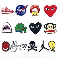 ⭐️NEW Jibbitzs Street Wear Series Hole Shoes Shoes Flower Shoe Buckle pvc Soft Rubber Shoes Accessor