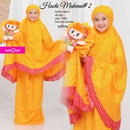 Hachi mukena