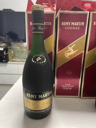 人頭馬vsop700ml（連盒）