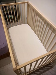 Ikea嬰兒床連床墊