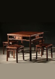 黃花梨四方桌（一桌四椅）