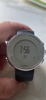 售suunto lumi專業運動手錶