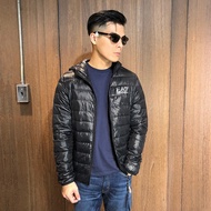 American 100% Emporio Armani EA7 Light Down Hooded Jacket Windproof Men's Black Silver logo K136