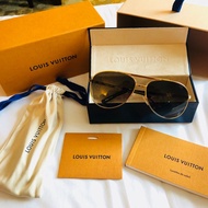 Authentic LV Sunglasses Attitude Pilote Gold U