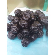 asam plum hitam   / asam li hitam basah