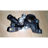 Ford Genuine Parts water outlet Ford Fiesta 1.4 / 1.6 7M5G8K556AC