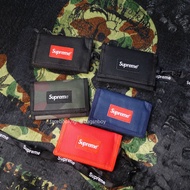 รูปจริง 💯 Supreme 3 fold กระเป๋าสตางค์​ 3 พับ+ฟรีสายคล้องยาว+ช่องใส่เหรียญ