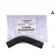 Genuine Oil Cooler Pipe TRITON PAJERO S L200 4D56 Engine Slightly Curved Oilcooler Water Inlet Hose