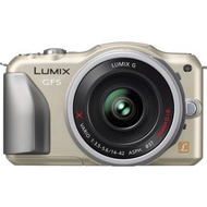 Panasonic Lumix GF5 + 14-42mm lens silver colour
