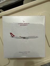 國泰港龍航空 AirBus A330-300 scale 1:500 合金飛機模型
