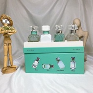 Tiffany & Co.蒂芙尼蒂芬妮鑽石香水四件套30mlx4，禮盒套裝內含：熱情香水，鑽石同名，雪球，女士香氛