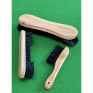 snooker/pool table brush