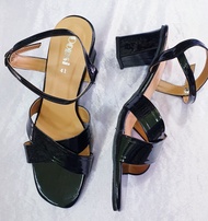 รองเท้ารัดส้น ไซส์ใหญ่ 41 42 43 44 45 ส้นสูง 3 นิ้ว BIgsize แบบคาด หนังแก้ว รองเท้าผู้หญิง ใส่ออกงา